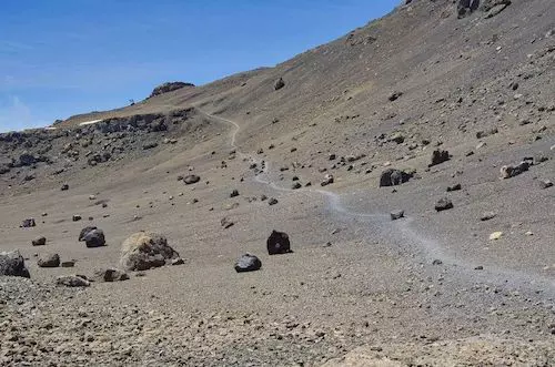 The trail back to Stella Point from Crater Camp